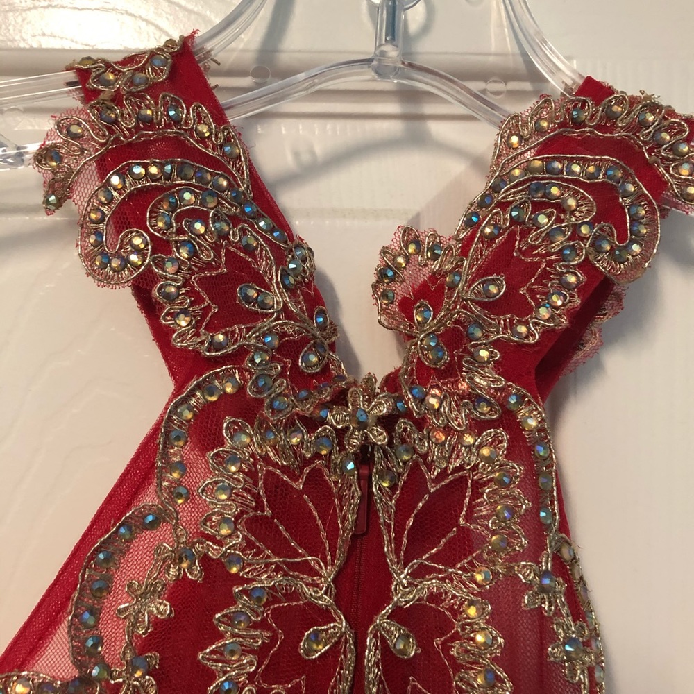 Red Formal Gown - Picture 4 of 8